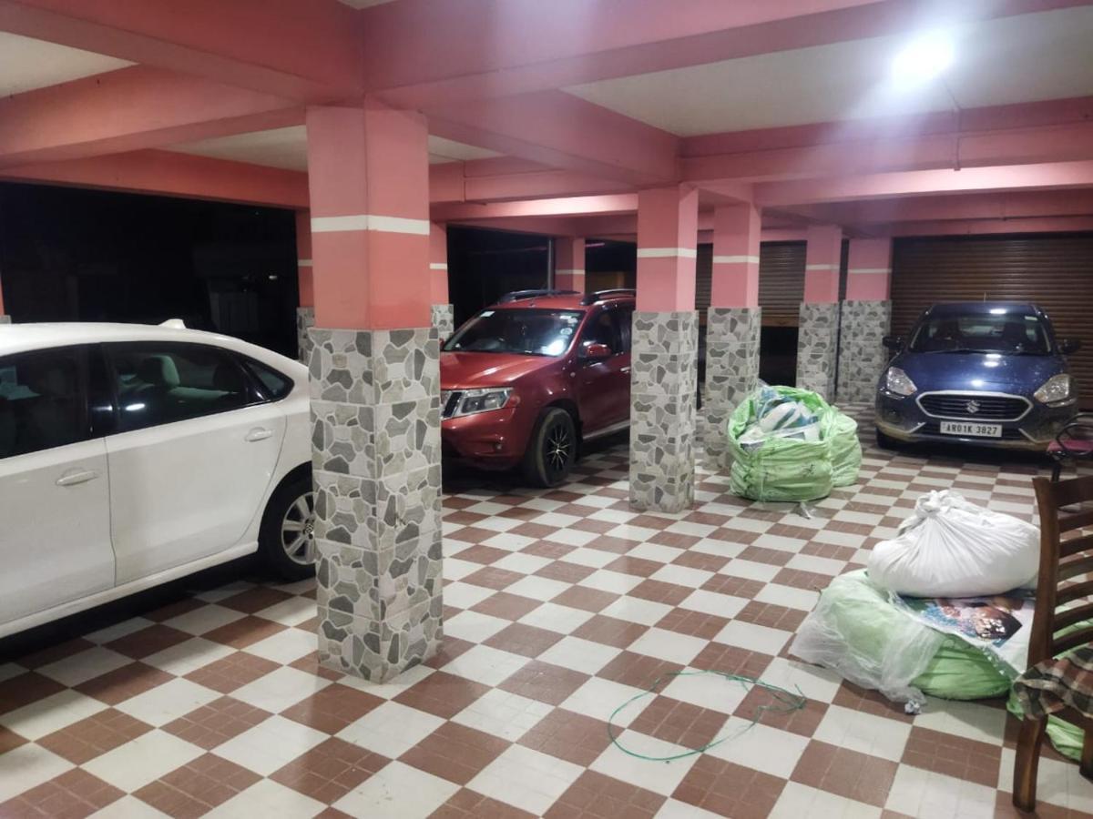 Hotel Nambrog Bomdila 外观 照片